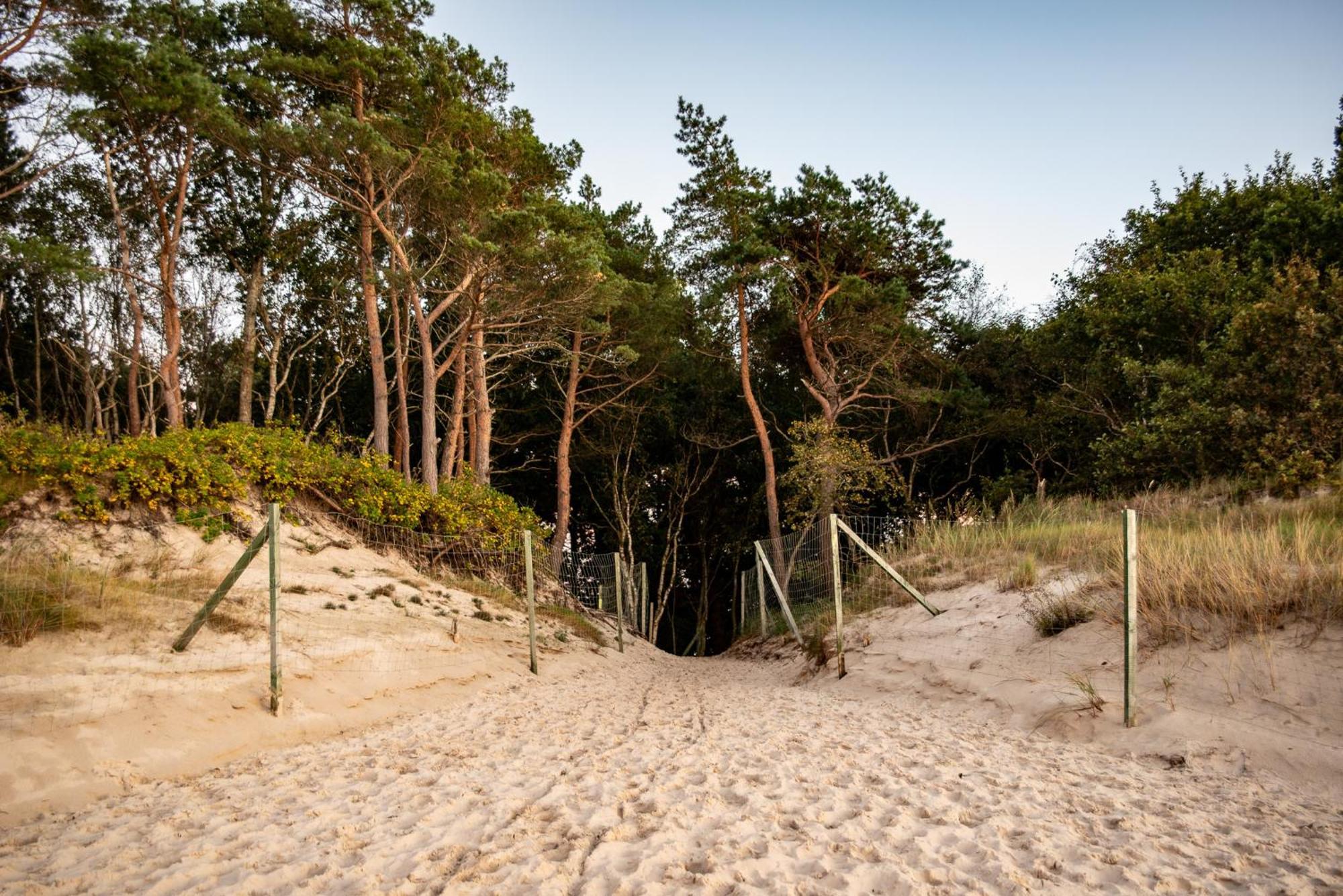 Surf Apartament I Grzybowo  Eksteriør billede